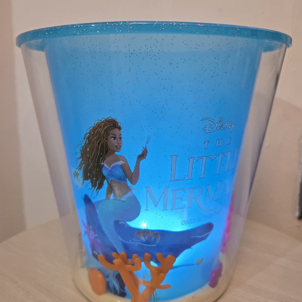 Disney The Little Mermaid Sparkling Blue Bath Bucket